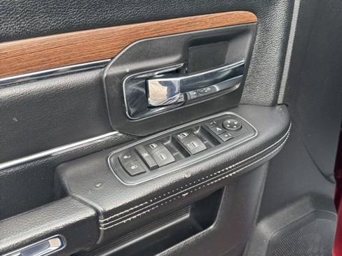 Used 2017 RAM 3500 Laramie image 13