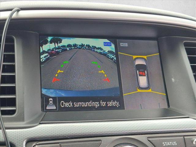 Used 2020 Nissan Pathfinder SL FWD image 9