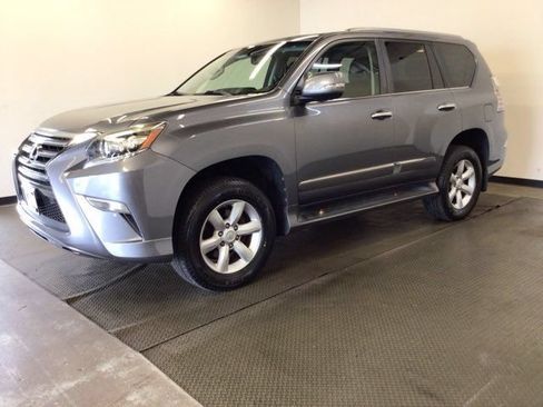 Used 2015 Lexus GX 460 w/ Navigation Package AWD/4WD image 3