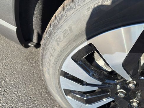 New 2026 Ford Explorer Platinum w/ LUX Leather Package image 11