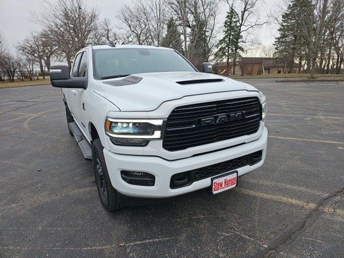 Used 2024 RAM 2500 Laramie w/ Night Edition image 7