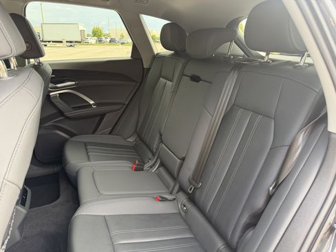 Used 2026 Audi Q5 Premium Plus AWD/4WD image 19
