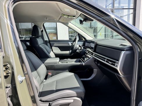 Certified 2026 Hyundai Santa Fe SEL image 10