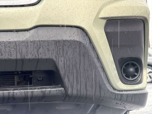 Used 2020 Subaru Forester Premium image 11