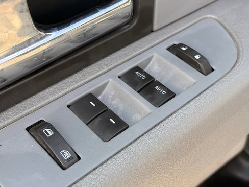 Used 2014 Ford F150 XLT AWD/4WD image 23
