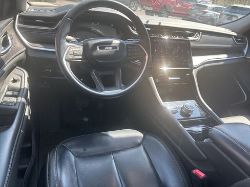 Used 2021 Jeep Grand Cherokee L Limited image 21