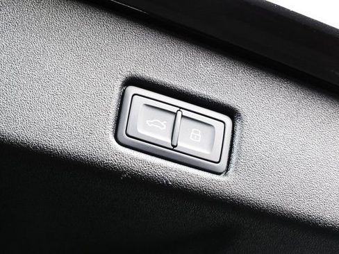 New 2025 Audi Q5 Premium Plus image 29