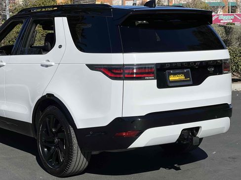 Used 2021 Land Rover Discovery S R-Dynamic image 48