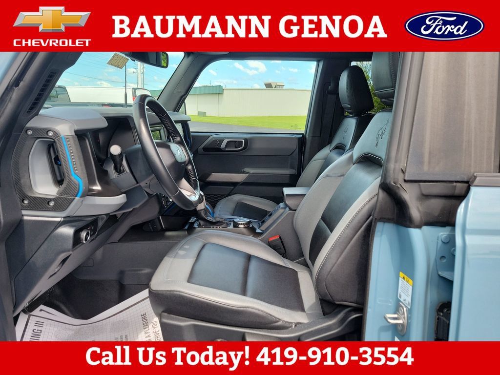 Used 2023 Ford Bronco Black Diamond AWD/4WD image 9