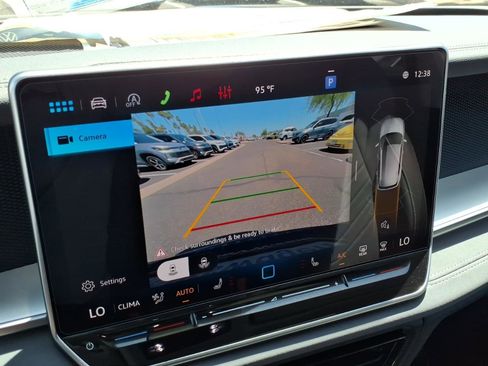 New 2026 Volkswagen Tiguan SE FWD image 20