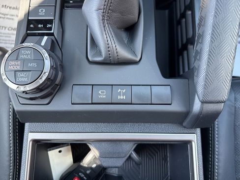 New 2026 Toyota 4Runner TRD Off-Road Premium AWD/4WD image 20