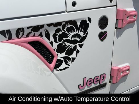 Used 2021 Jeep Wrangler Unlimited Sport AWD/4WD image 11