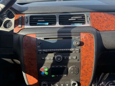 Used 2007 Chevrolet Tahoe LT w/ LT Preferred Equipment Group image 13