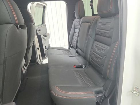 Used 2026 Nissan Frontier PRO-4X w/ Pro-4x Convenience Package AWD/4WD image 35