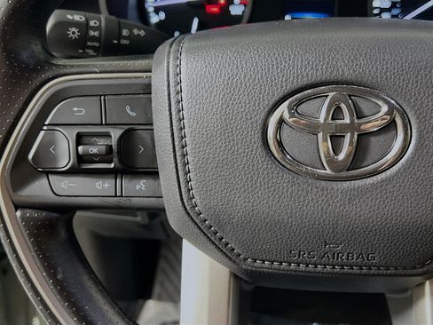 Used 2025 Toyota Tundra SR5 w/ SR5 Convenience Package RWD image 18