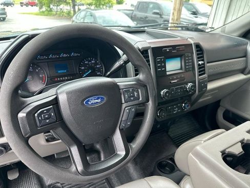 Used 2019 Ford F350 XL RWD image 16