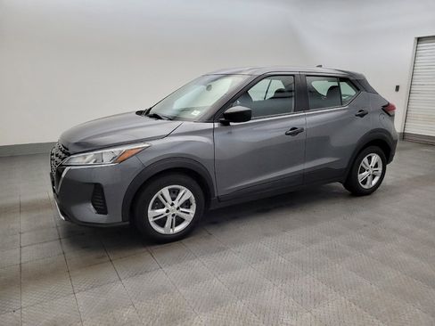 Used 2024 Nissan Kicks S FWD image 2