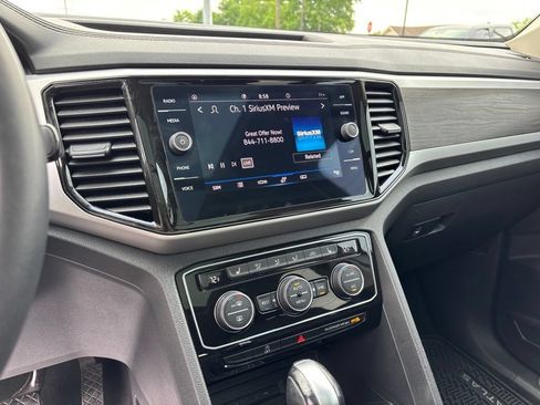 Certified 2023 Volkswagen Atlas SE w/ Panoramic Sunroof Package FWD image 22