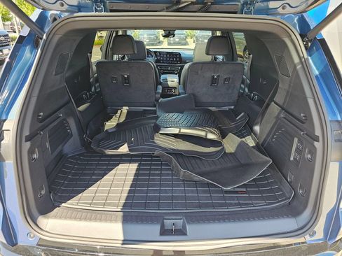 Used 2025 Chevrolet Traverse RS w/ LPO, Floor Liner Package AWD/4WD image 14