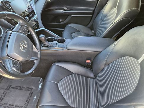 Used 2023 Toyota Camry SE image 15