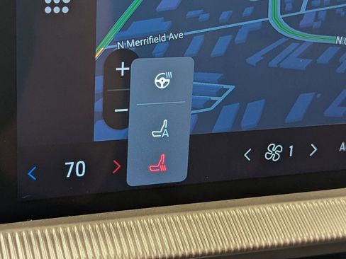 New 2026 Ford Explorer Active w/ Active Comfort Package image 15