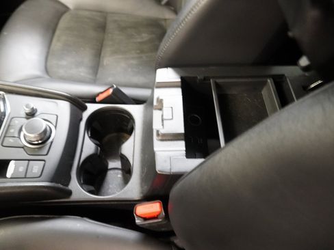 Used 2021 MAZDA CX-5 Touring image 23