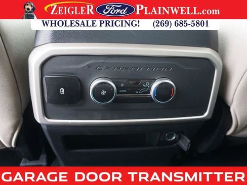 Used 2024 Ford Expedition XLT image 14