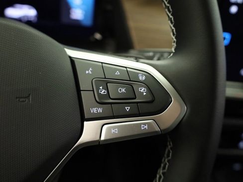 New 2026 Volkswagen Atlas SE image 25