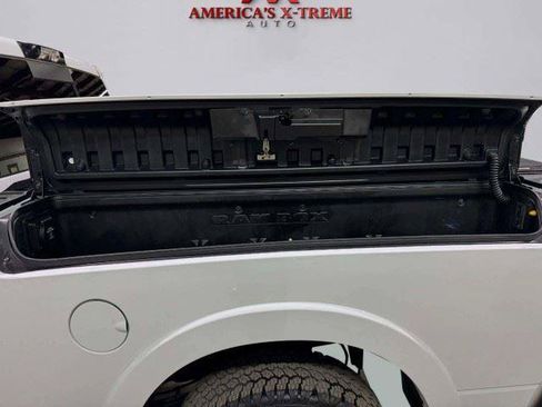 Used 2022 RAM 2500 Limited AWD/4WD image 61