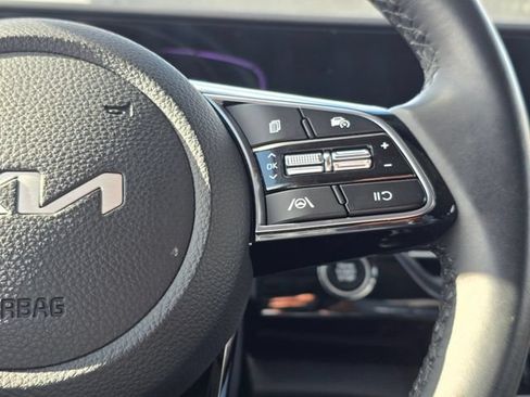 Certified 2025 Kia Seltos S AWD/4WD image 30