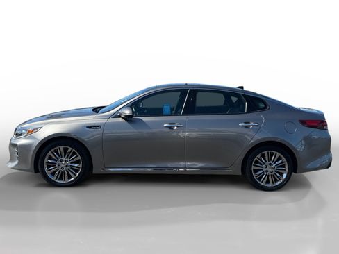 Used 2016 Kia Optima SX w/ Chrome Wheel Package FWD image 2