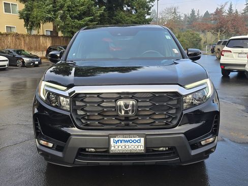 Certified 2023 Honda Passport EX-L image 17