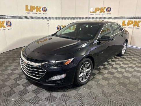 Used 2023 Chevrolet Malibu LT FWD image 10