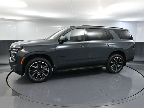 Used 2025 Chevrolet Tahoe RST w/ Comfort Package AWD/4WD image 12