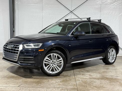Used 2020 Audi Q5 2.0T Premium Plus w/ Premium Plus Package image 1