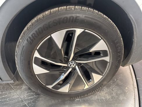 Used 2022 Volkswagen ID.4 Pro S image 7