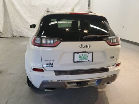 Used 2019 Jeep Cherokee Overland w/ Technology Group AWD/4WD image 5