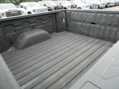 Used 2021 GMC Sierra 1500 AT4 w/ AT4 Value Package AWD/4WD image 37