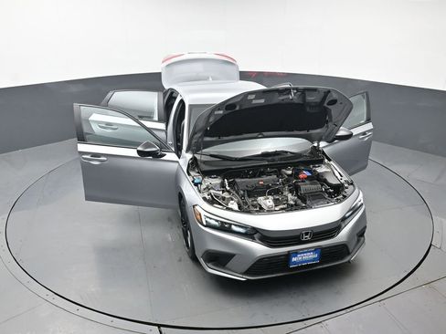 Used 2023 Honda Civic Sport image 49