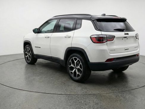 Used 2025 Jeep Compass Limited AWD/4WD image 6