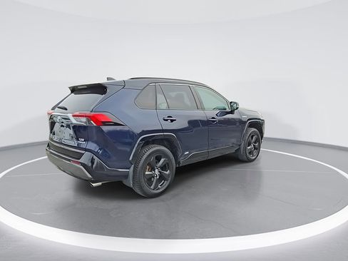 Used 2020 Toyota RAV4 XSE image 9