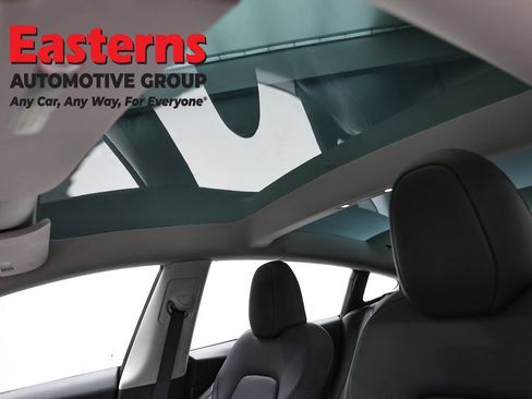Used 2023 Tesla Model 3 Standard Range RWD image 28
