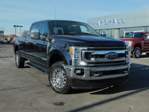 Used 2022 Ford F250 XLT w/ XLT Premium Package image 2