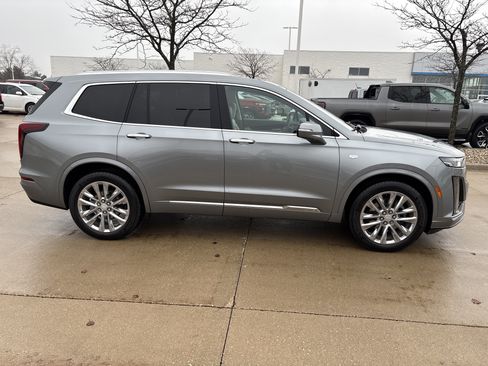 Certified 2024 Cadillac XT6 Premium Luxury w/ LPO, Floor Liner Package image 8