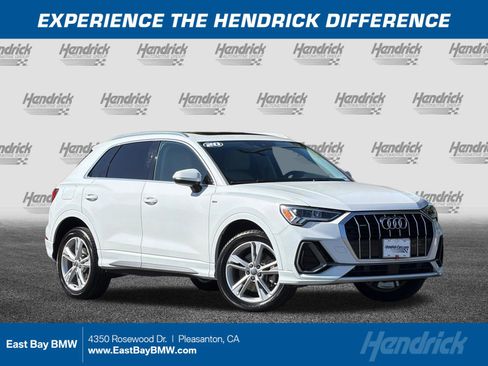 Used 2020 Audi Q3 2.0T Premium Plus w/ Premium Plus Package AWD/4WD image 1