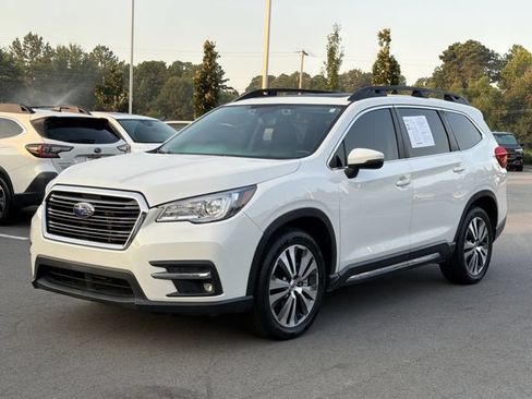 Used 2022 Subaru Ascent Limited w/ Technology Package AWD/4WD image 7