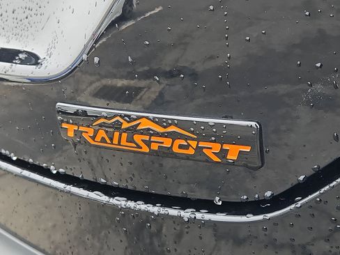 Certified 2025 Honda Pilot TrailSport image 30