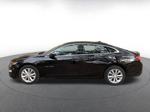Used 2024 Chevrolet Malibu LT image 4