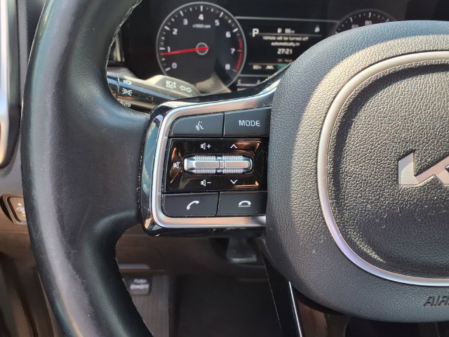 Used 2022 Kia Sorento S w/ Panoramic Sunroof Package AWD/4WD image 23