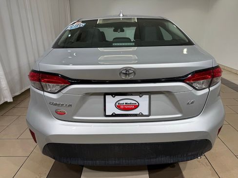 Certified 2024 Toyota Corolla LE image 4